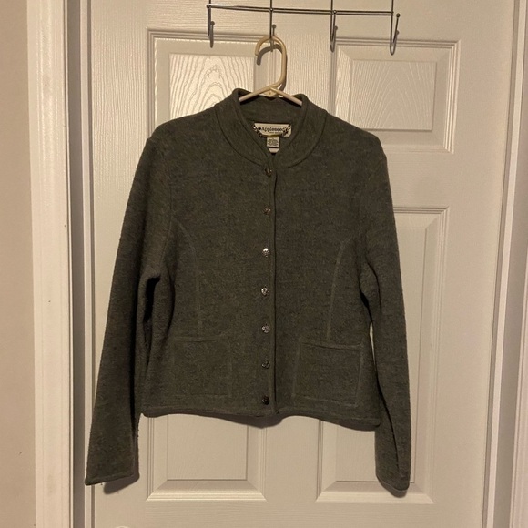 Appleseed's Women’s 100% Wool Cardigan Sweater Button’s Up Size Medium shirt GUC - Picture 1 of 5